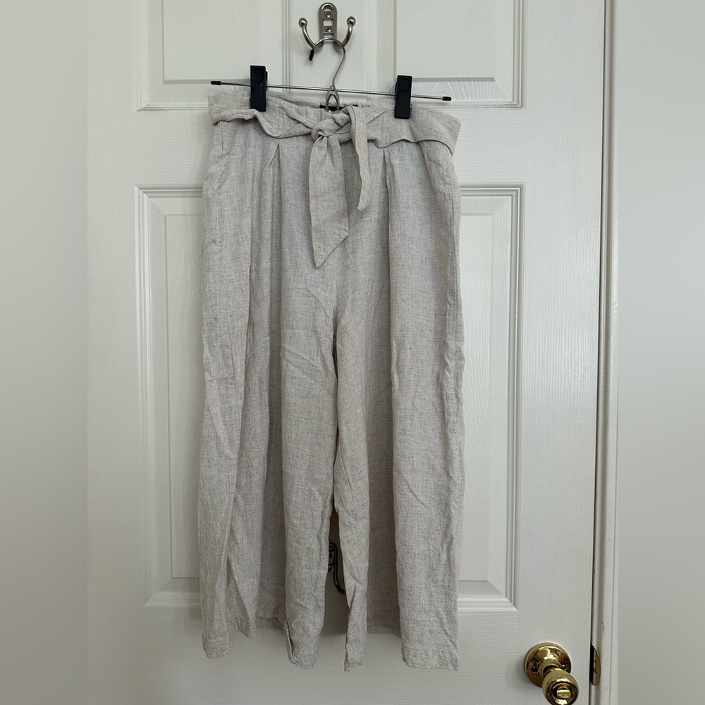 Linen blend high waist capri pants